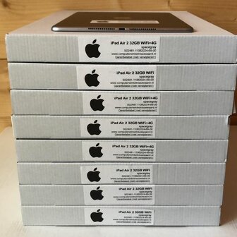 Voordeelbundel (2+prijs) Apple iPad 9.7&quot; Air 2 32GB WiFi (4G) zwart + garantie