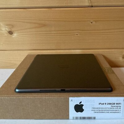 nieuwstaat Apple iPad 9 space gray 256GB 10.2" WiFi (4G) + 12 maanden garantie